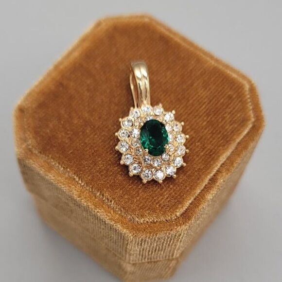 Roman signed pendant Green stone Clear rhinestone - Picture 1 of 5